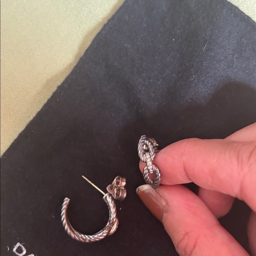 Silver Rope Knot earrings - Picture 4 of 4